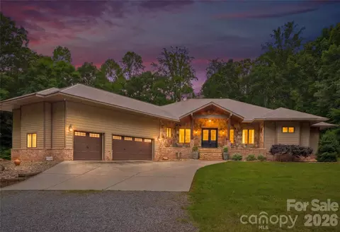9860 Harvest Ln, Davidson, NC 28036