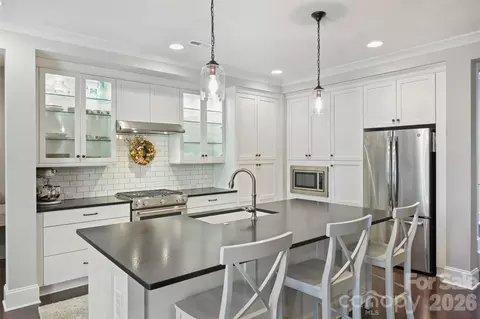 8440 Bassinger Dr, Huntersville, NC 28078