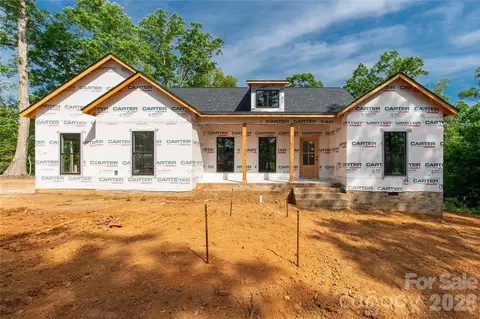 830 Mcgill Rd, Smyrna, SC 29743