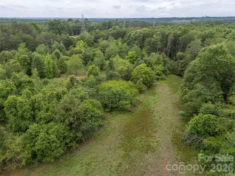 262 Flat Rock Rd, Forest City, NC 28043