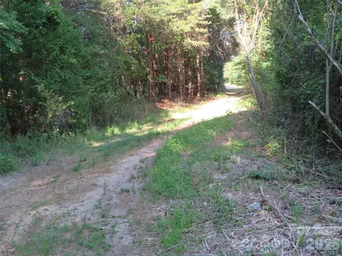 262 Flat Rock Rd, Forest City, NC 28043 photo 27