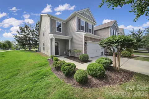 1305 Rainier Dr, Fort Mill, SC 29708