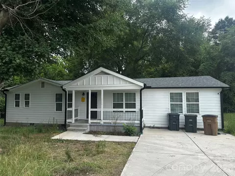 1206 Nealtown Rd, Greensboro, NC 27405