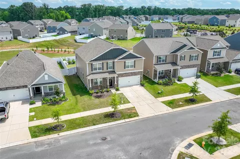 View/Area - 2001 Vanderlyn St, Monroe, NC 28112 photo 1 of 3