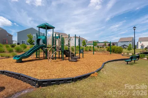 Other - 2001 Vanderlyn St, Monroe, NC 28112 photo 17 of 18