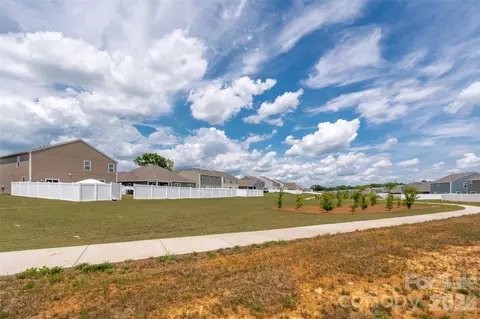 Other - 2001 Vanderlyn St, Monroe, NC 28112 photo 14 of 18