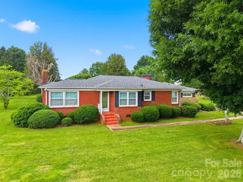 3631 Taylorsville Hwy, Statesville, NC 28625