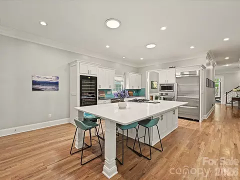 Kitchen - 170 Clemens Pl, Davidson, NC 28036 photo 5 of 5