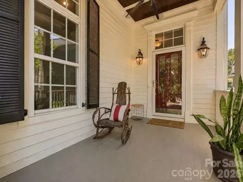 Exterior - 170 Clemens Pl, Davidson, NC 28036 photo 3 of 7