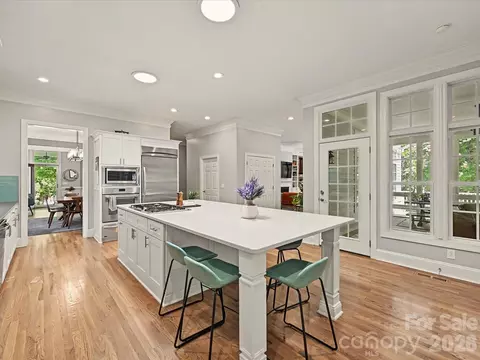 Kitchen - 170 Clemens Pl, Davidson, NC 28036 photo 3 of 5