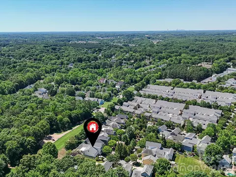View/Area - 170 Clemens Pl, Davidson, NC 28036 photo 2 of 5