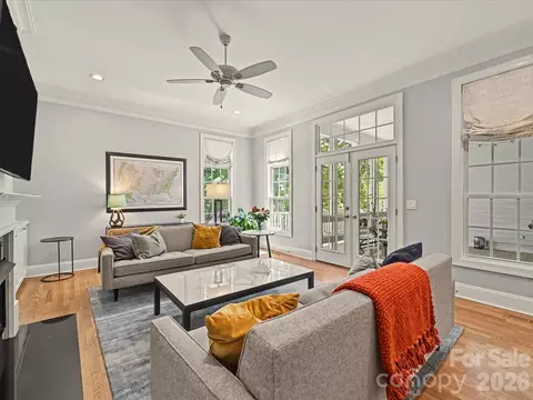 Living - 170 Clemens Pl, Davidson, NC 28036 photo 3 of 4