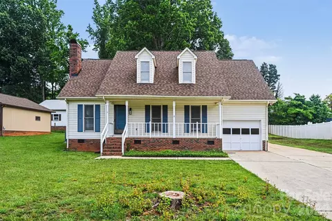 608 Azalea Ln, China Grove, NC 28023