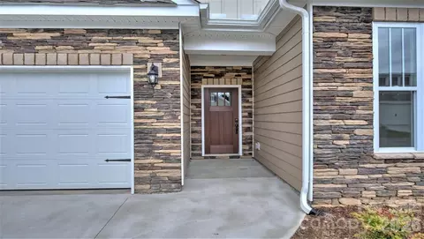 649 River Bottom Rd, Fletcher, NC 28732 photo 4