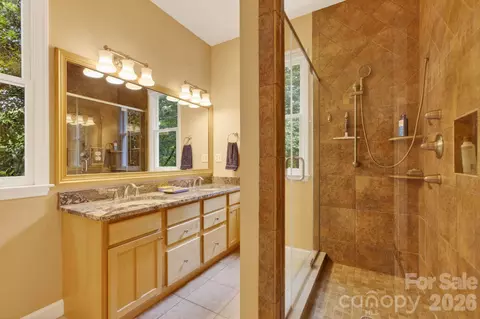 Bath - 42 Corbran Dr, Fairview, NC 28730 photo 1 of 1