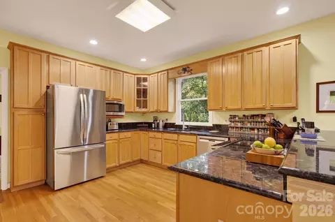 Kitchen - 42 Corbran Dr, Fairview, NC 28730 photo 1 of 1
