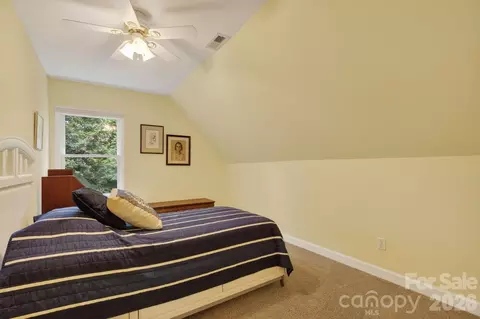Bedroom - 42 Corbran Dr, Fairview, NC 28730 photo 3 of 4