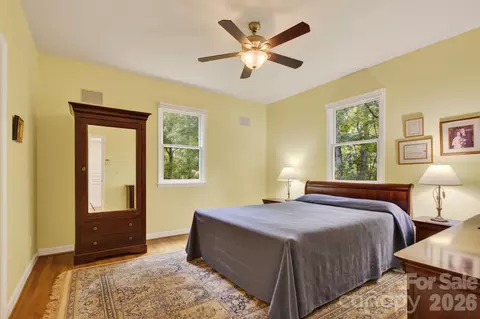 Bedroom - 42 Corbran Dr, Fairview, NC 28730 photo 1 of 4