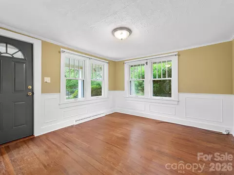 Living - 25 Bailey Rd, Candler, NC 28715 photo 1 of 7