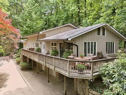 120 Stovall St, Waynesville, NC 28786