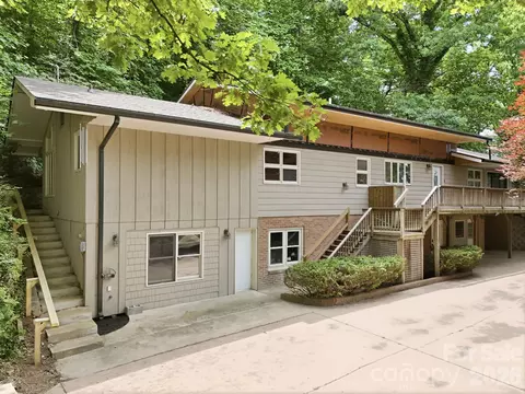 120 Stovall St, Waynesville, NC 28786