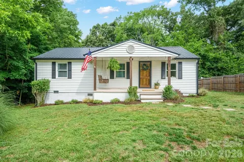 161 Holman St, Mocksville, NC 27028