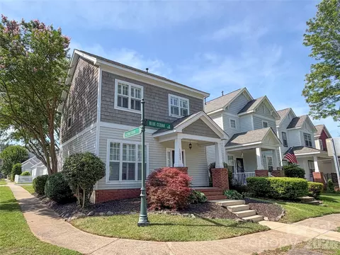 11223 Blue Cedar Ln, Charlotte, NC 28277