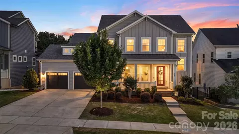4047 Oarman Ct, Fort Mill, SC 29708