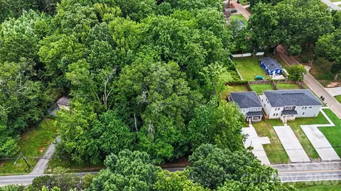 3511 W Sugar Creek Rd, Charlotte, NC 28269