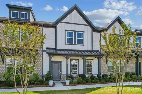 8629 Miles Gap Rd, Fort Mill, SC 29707