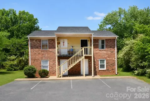 Lakeview Road, Asheboro, NC 27203