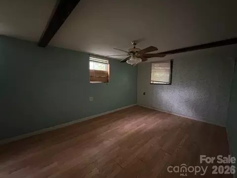 Bedroom - 38 8th Avenue Se Dr SE, Hickory, NC 28602 photo 3 of 4