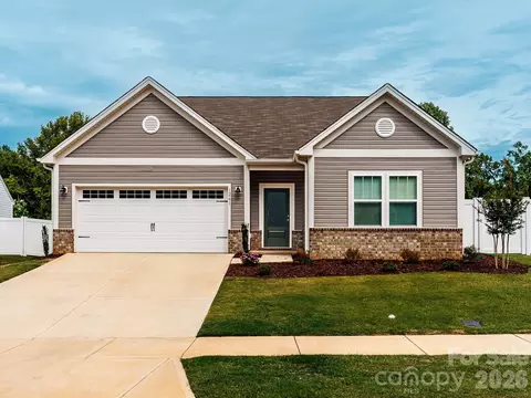 1261 Jenna Lynn 62 Ct #62, Lowell, NC 28098