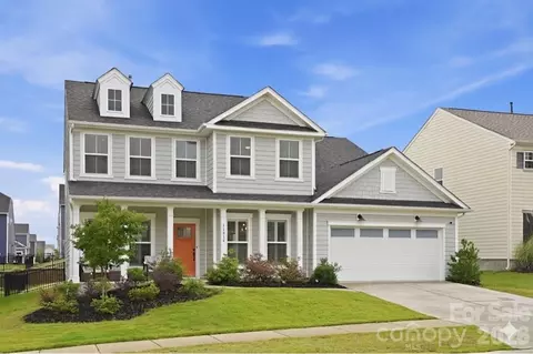 11016 Larkslea Ln, Charlotte, NC 28278