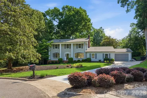 1968 12th Street Ne Pl NE, Hickory, NC 28601