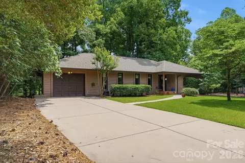 6 Catawba Ridge 6 Ct #6, Lake Wylie, SC 29710