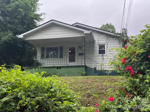 54 Sherwood Rd, Asheville, NC 28803