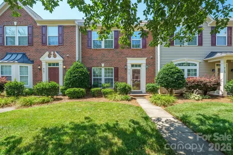 8165 Bridgegate Dr, Huntersville, NC 28078