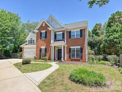 9539 Stawell Dr, Huntersville, NC 28078
