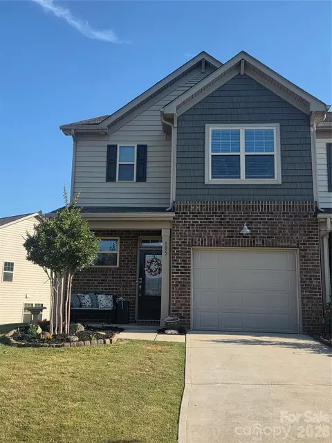105 Tigris Trl, Fort Mill, SC 29715