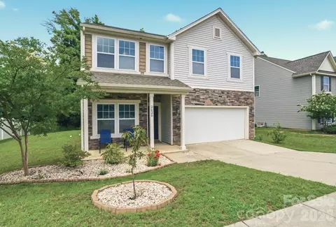 2628 Courtland Dr, Clover, SC 29710