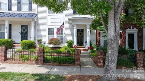 17730 Delmas Dr, Cornelius, NC 28031