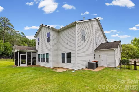 Exterior - 3703 Jacinta Ct, Tega Cay, SC 29708 photo 6 of 8