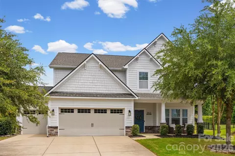 3703 Jacinta Ct, Tega Cay, SC 29708