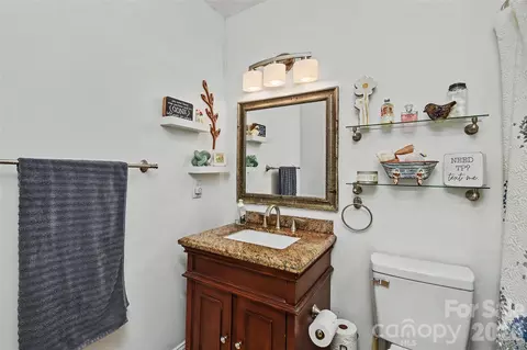 Bath - 2515 Carroll St, Monroe, NC 28110 photo 2 of 3