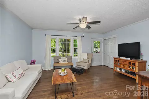 Living - 2515 Carroll St, Monroe, NC 28110 photo 1 of 3