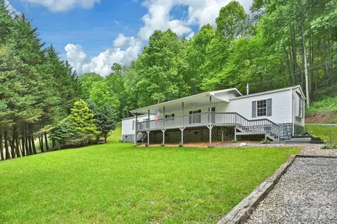 1191 Fisher Branch Rd, Marshall, NC 28753