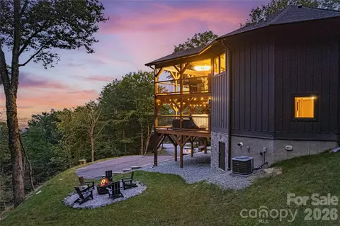 102 Ski Beech Rd, Beech Mountain, NC 28604 photo 2