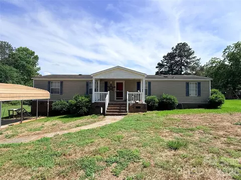 1796 Deaton Dr, Lancaster, SC 29720