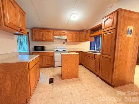 1796 Deaton Dr, Lancaster, SC 29720 photo 3